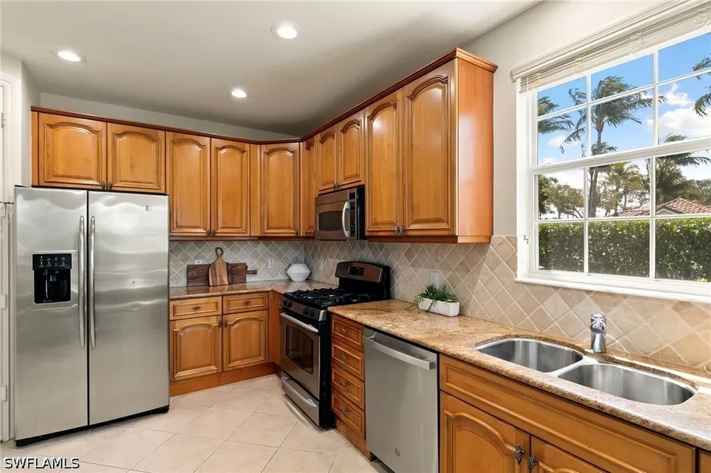 9031 Cherry Oaks Trail Naples FL 34114