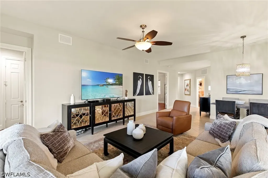 9031 Cherry Oaks Trail Naples FL 34114