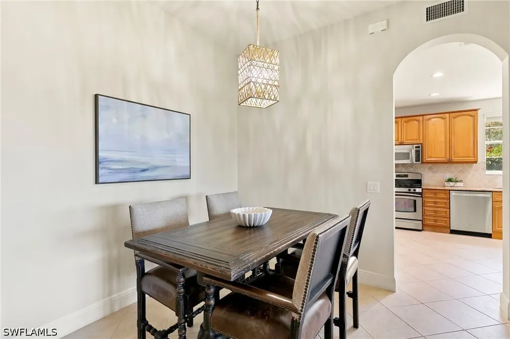 9031 Cherry Oaks Trail Naples FL 34114