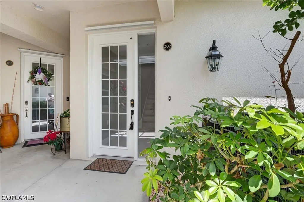 4655 Hawks Nest Way Naples FL 34114