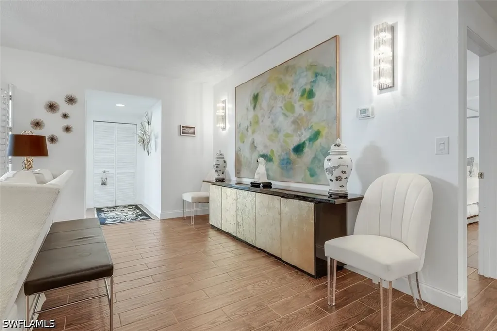 5817 Glencove Drive Naples FL 34108
