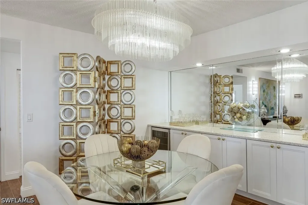 5817 Glencove Drive Naples FL 34108