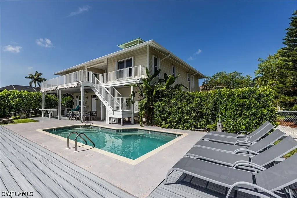 1218 Treasure Court Marco Island FL 34145