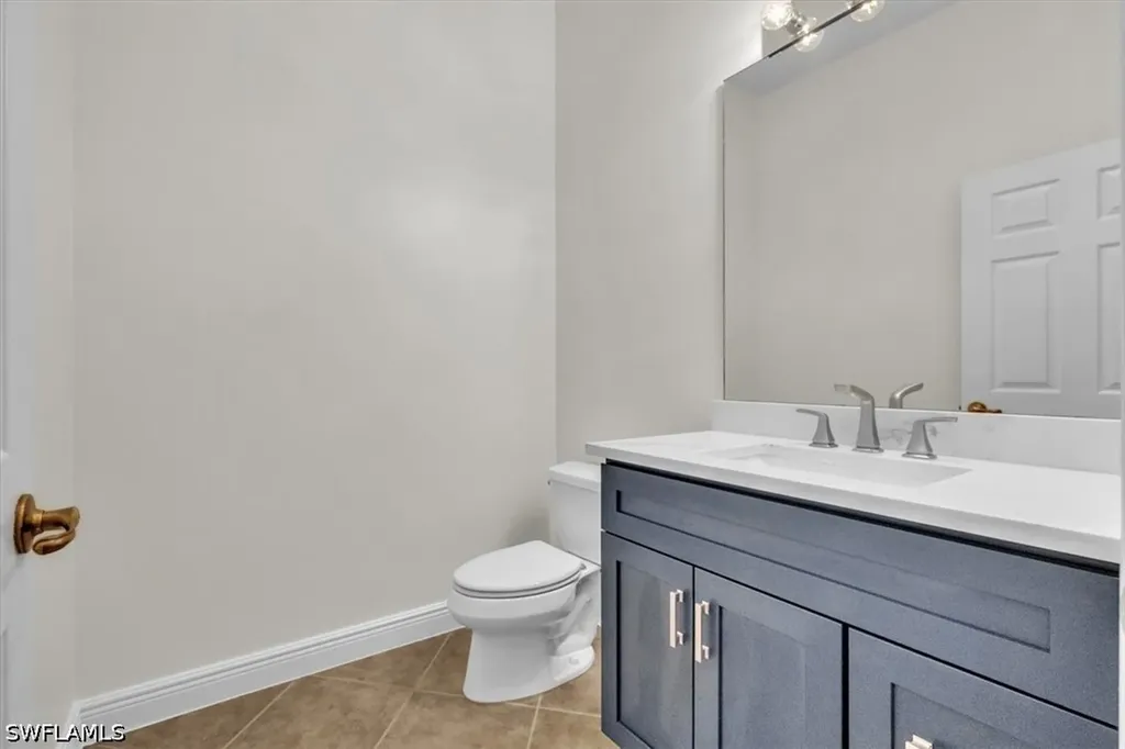 837 Vistana Circle Naples FL 34119