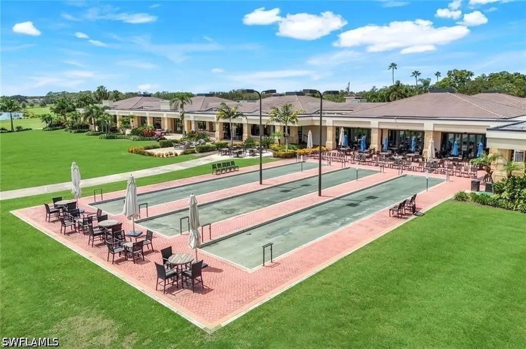 837 Vistana Circle Naples FL 34119