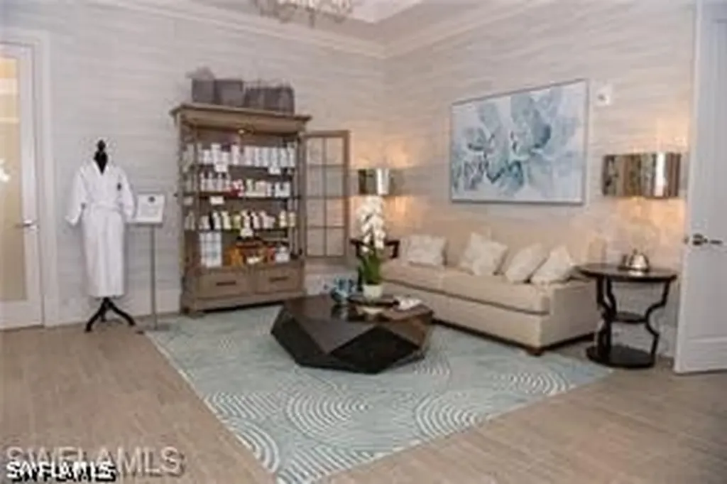 837 Vistana Circle Naples FL 34119