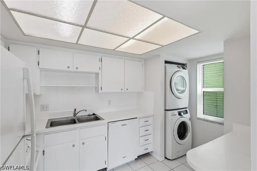1400 Pompei Lane Naples FL 34103