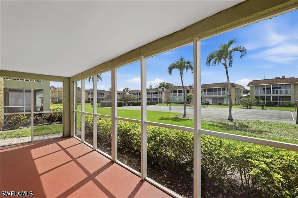 1400 Pompei Lane Naples FL 34103