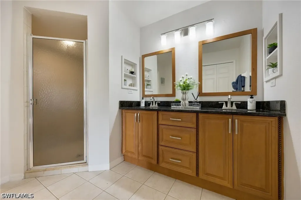 1131 NW 28th Place Cape Coral FL 33993