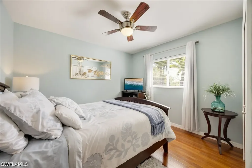 1131 NW 28th Place Cape Coral FL 33993