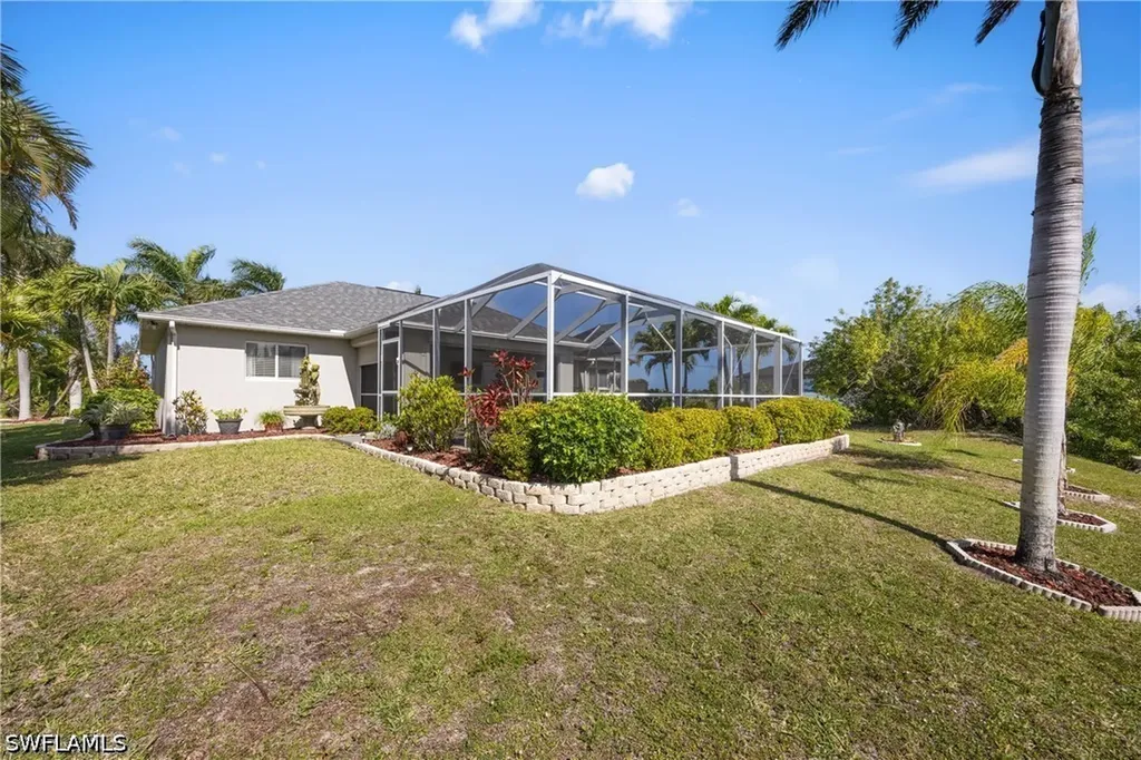 1131 NW 28th Place Cape Coral FL 33993