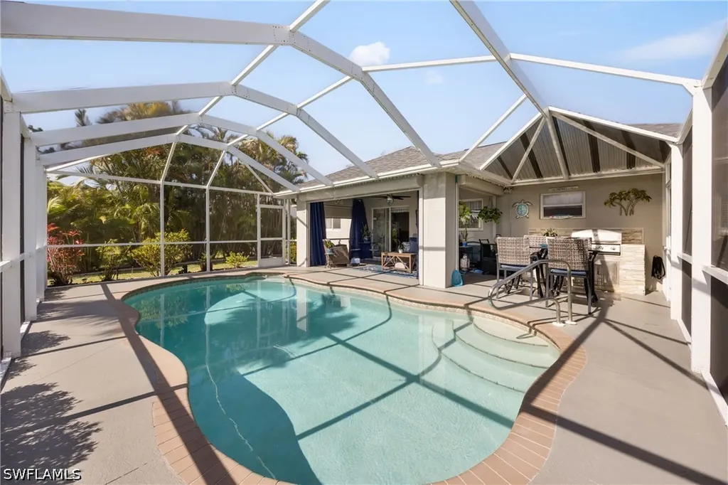 1131 NW 28th Place Cape Coral FL 33993