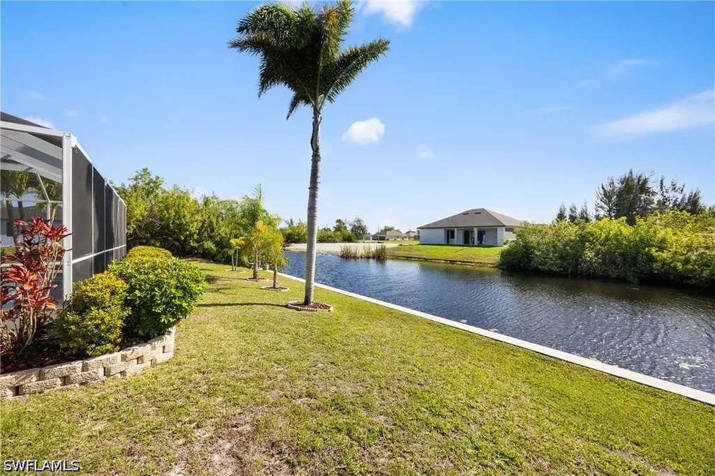 1131 NW 28th Place Cape Coral FL 33993