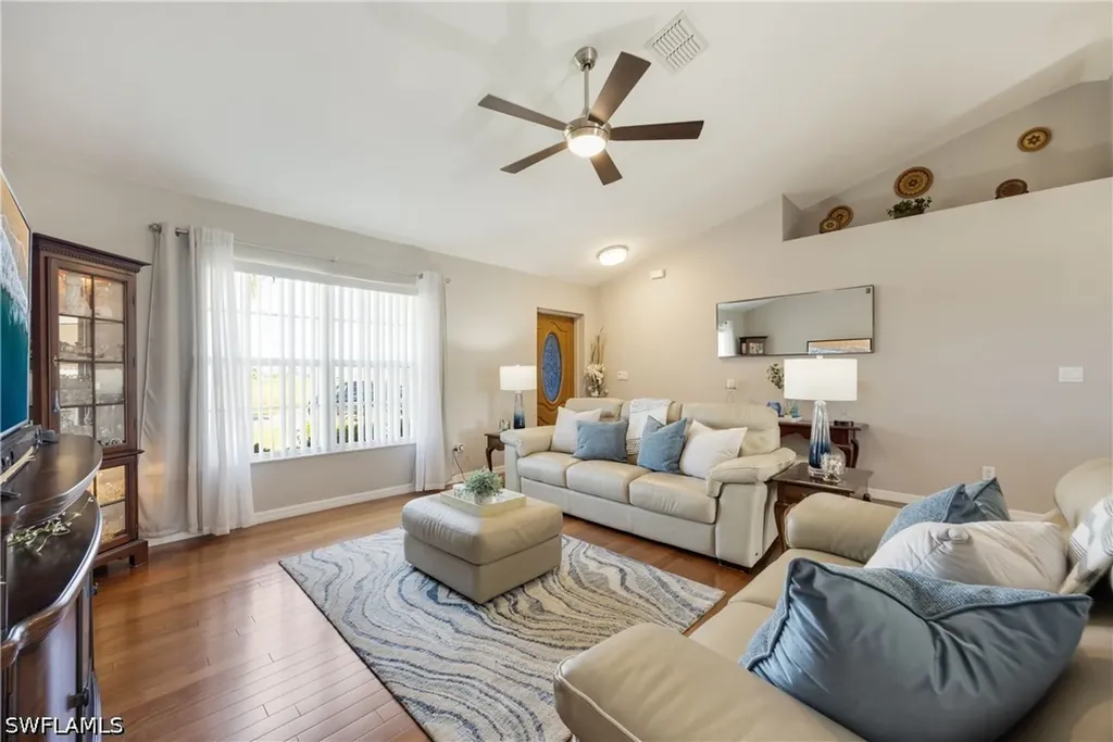 1131 NW 28th Place Cape Coral FL 33993