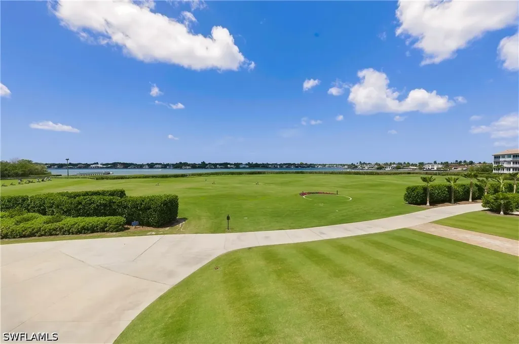 4451 Yacht Harbor Drive Naples FL 34112