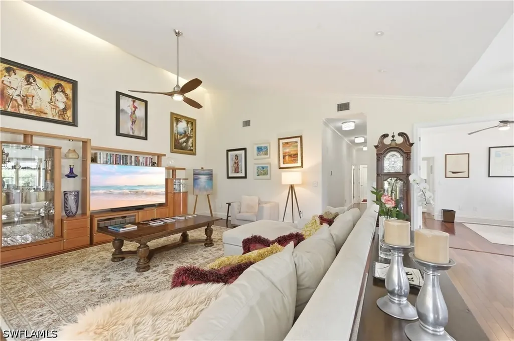 4451 Yacht Harbor Drive Naples FL 34112