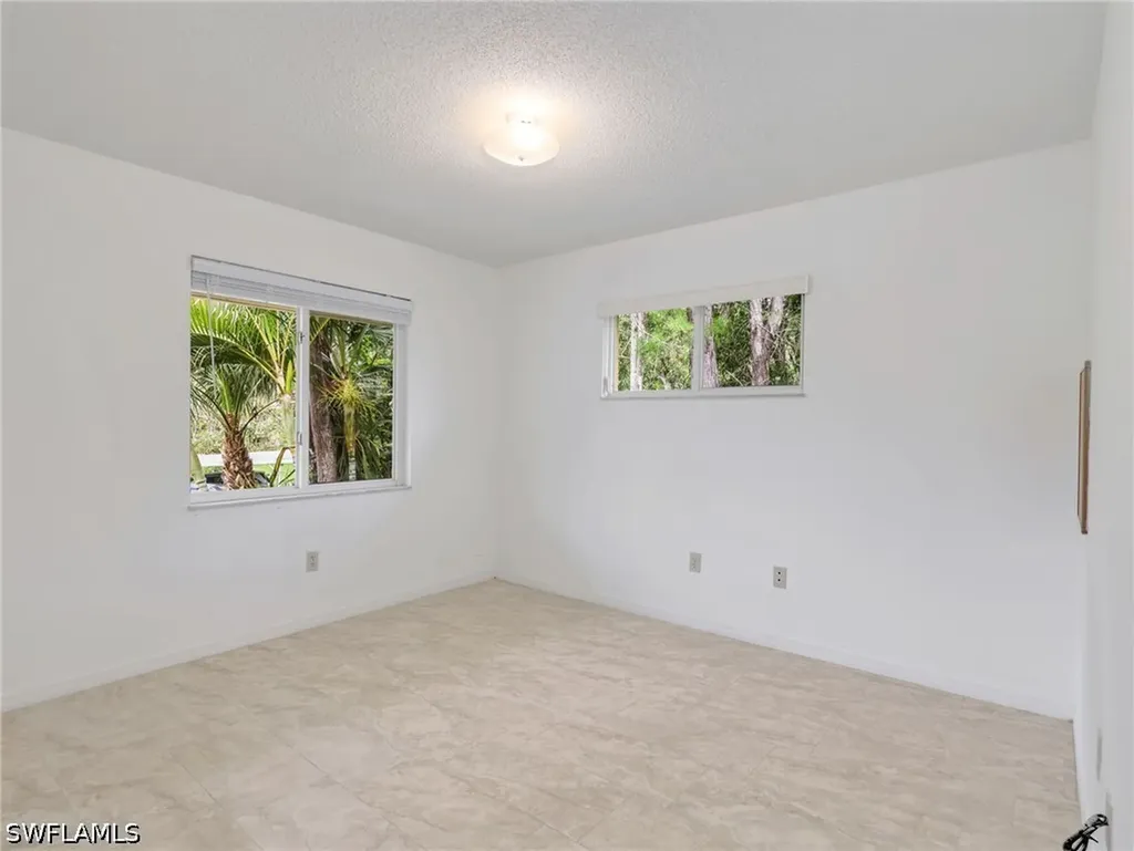 5780 Woodmere Lake Circle Naples FL 34112