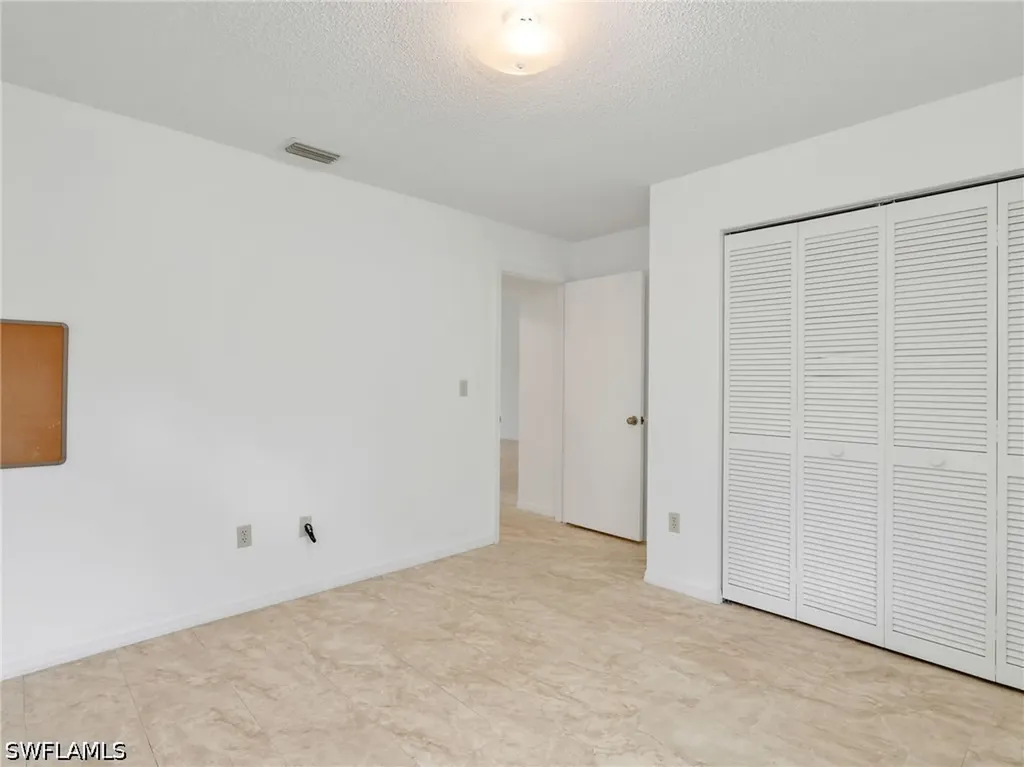 5780 Woodmere Lake Circle Naples FL 34112