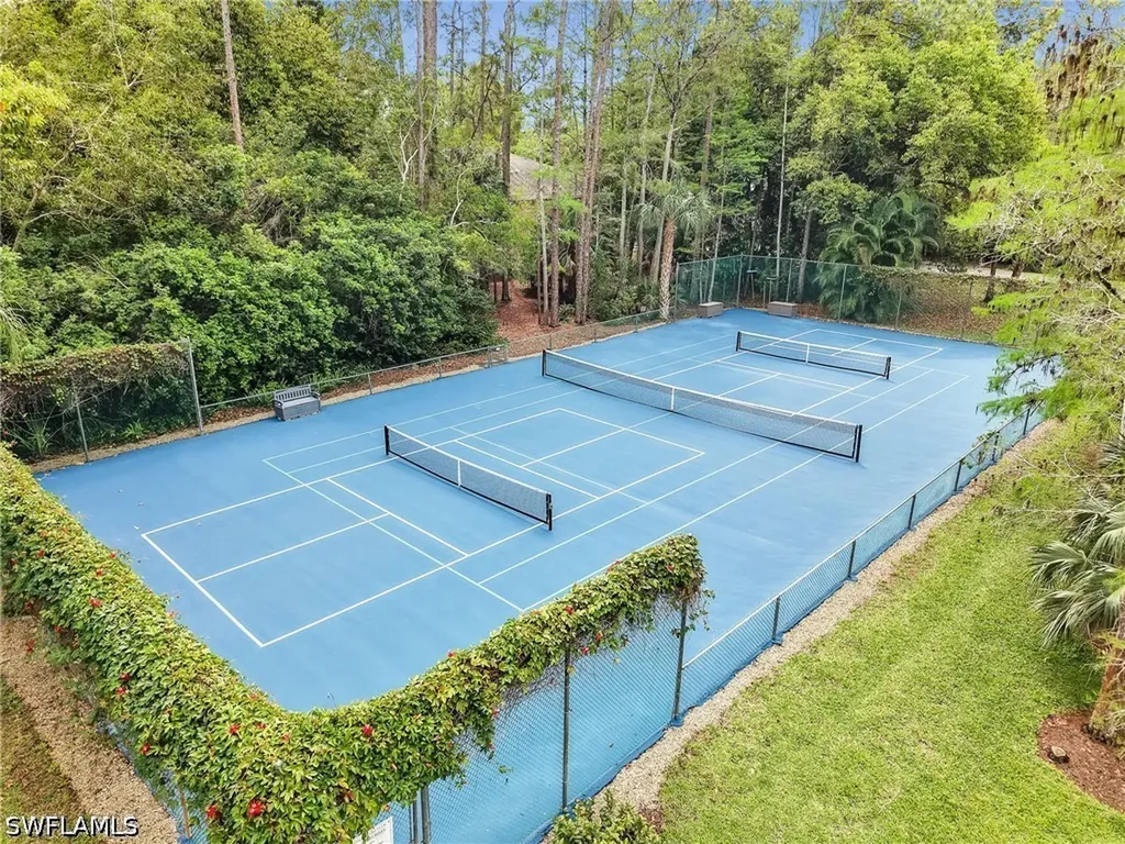 5780 Woodmere Lake Circle Naples FL 34112