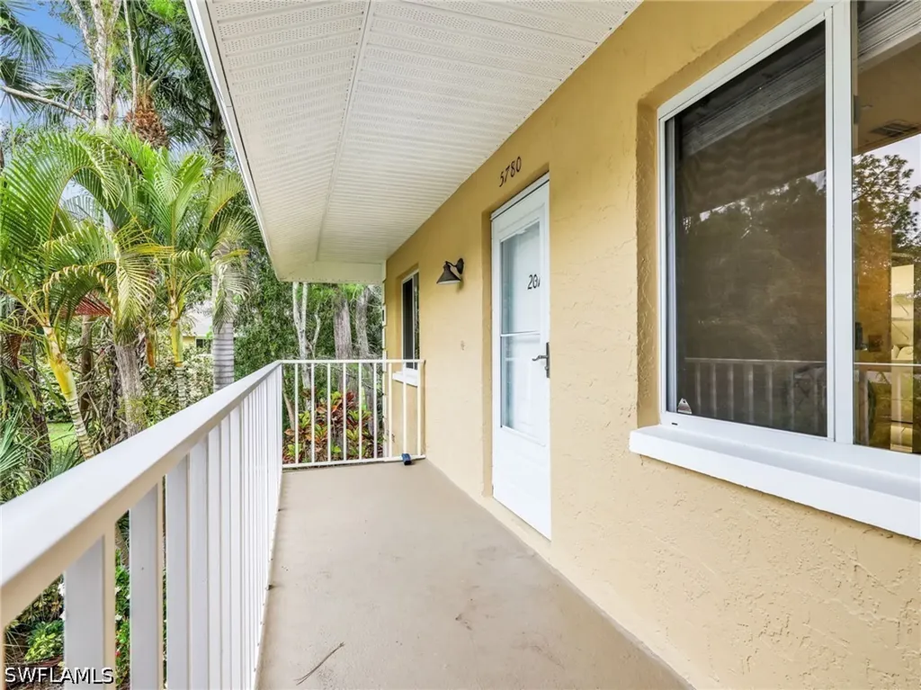 5780 Woodmere Lake Circle Naples FL 34112