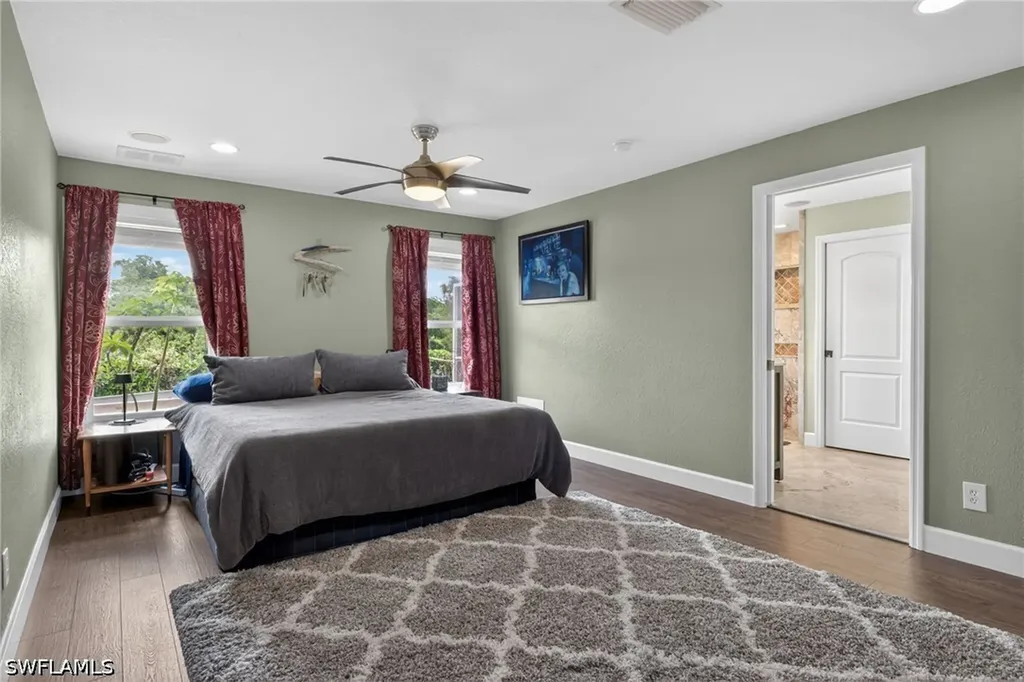 358 Morse Plaza Fort Myers FL 33905
