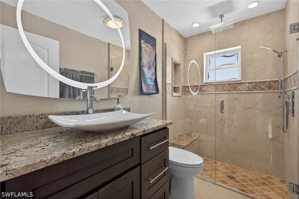 358 Morse Plaza Fort Myers FL 33905