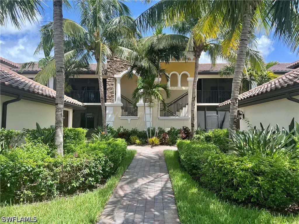9509 Avellino Way Naples FL 34113