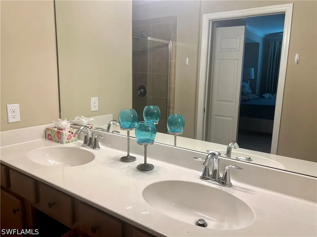 9509 Avellino Way Naples FL 34113