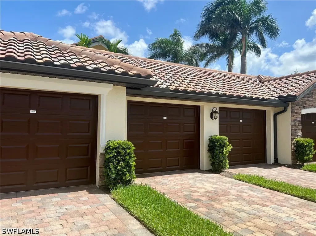 9509 Avellino Way Naples FL 34113