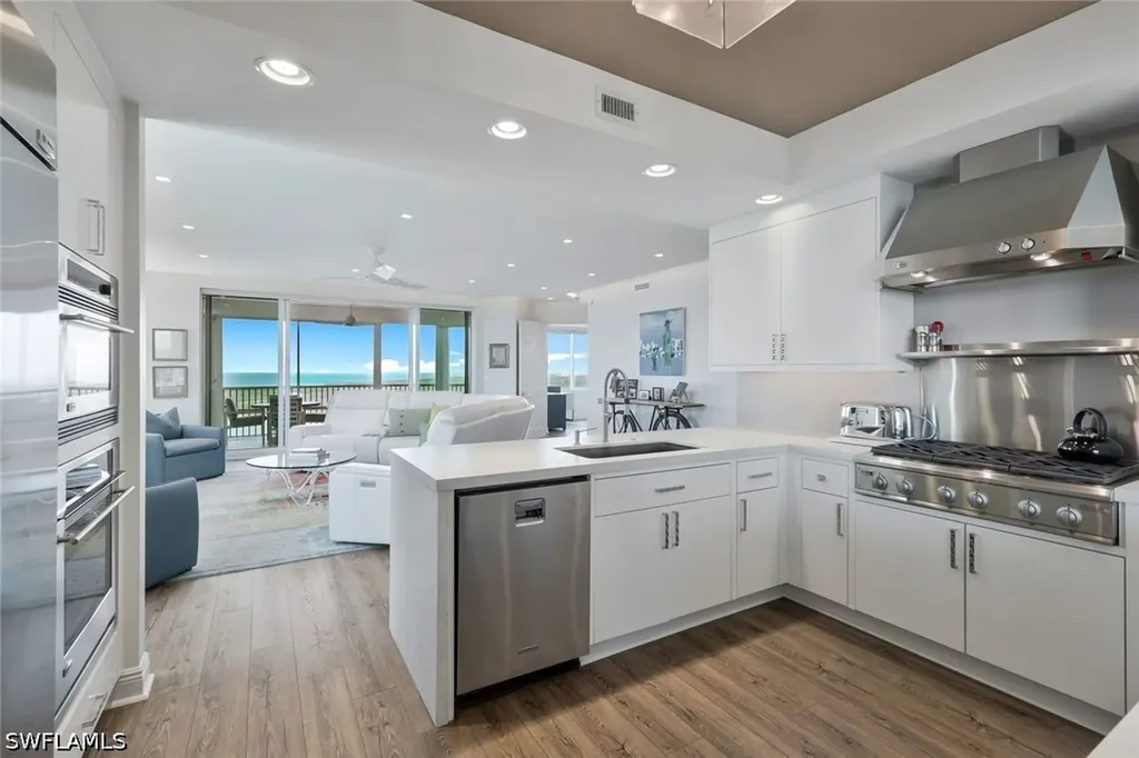 275 Indies Way Naples FL 34110