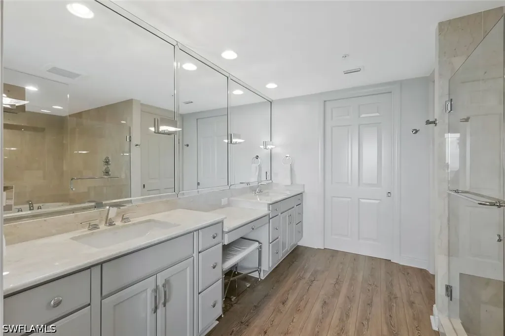 275 Indies Way Naples FL 34110