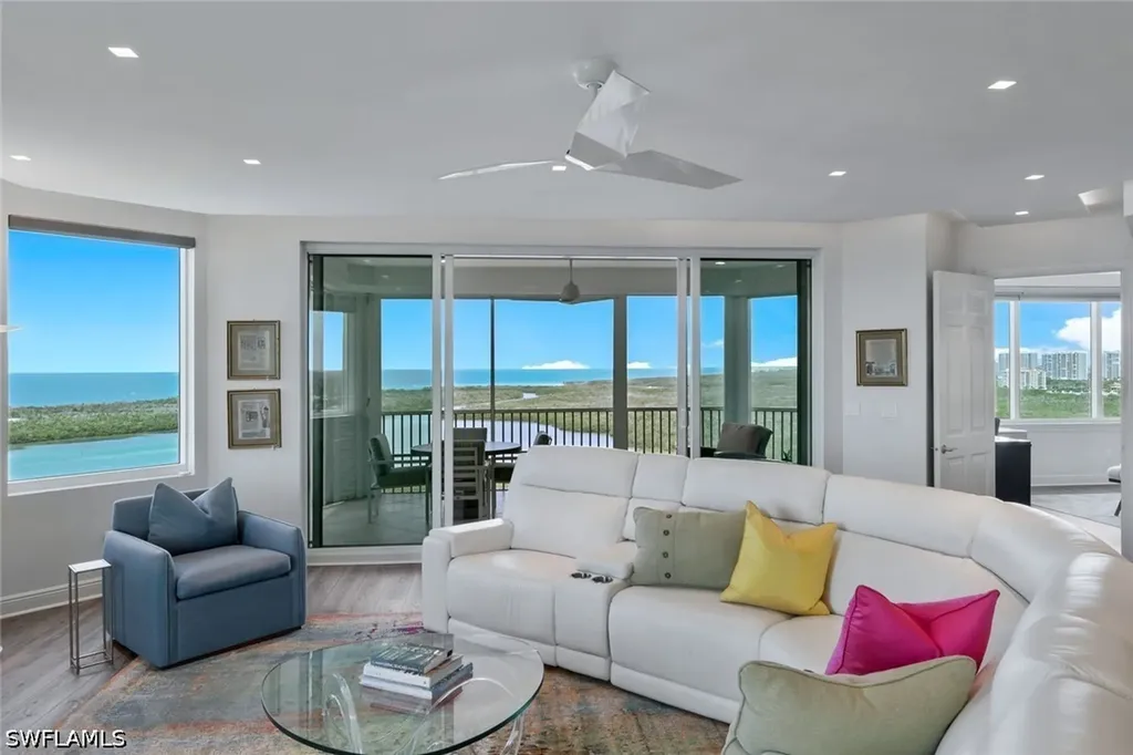 275 Indies Way Naples FL 34110