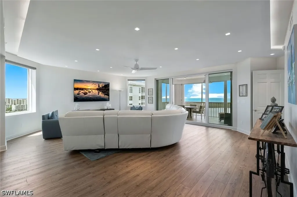 275 Indies Way Naples FL 34110