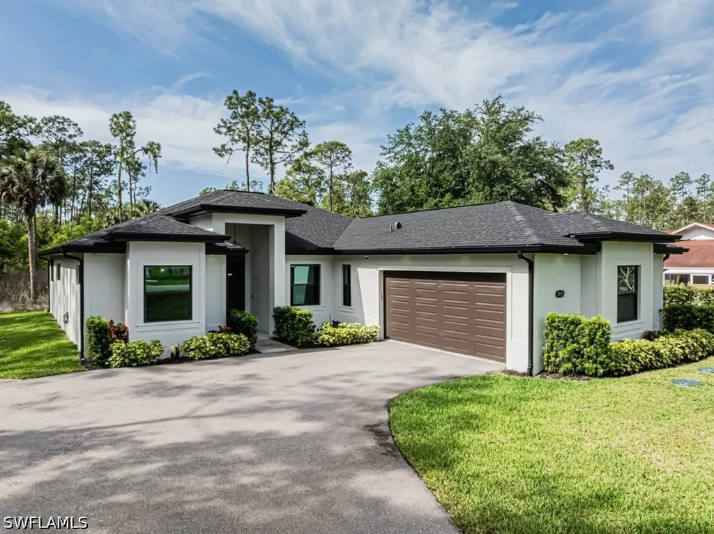 3810 2nd Avenue SE Naples FL 34117