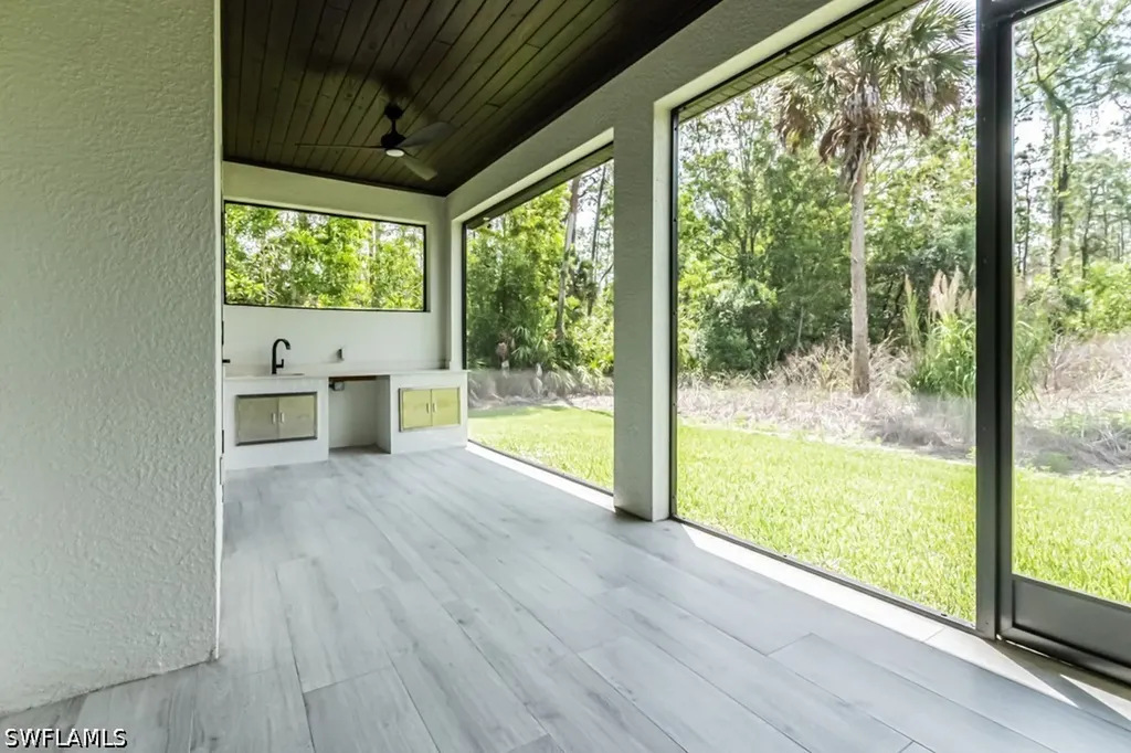 3810 2nd Avenue SE Naples FL 34117