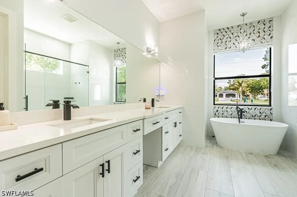3810 2nd Avenue SE Naples FL 34117
