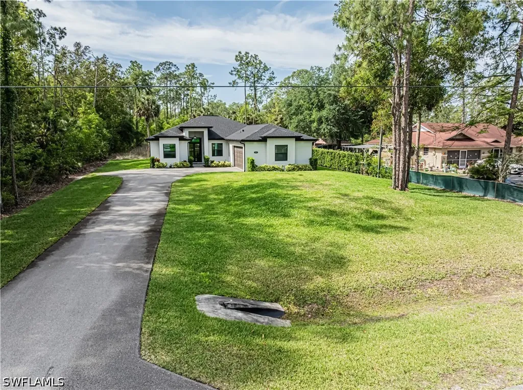 3810 2nd Avenue SE Naples FL 34117