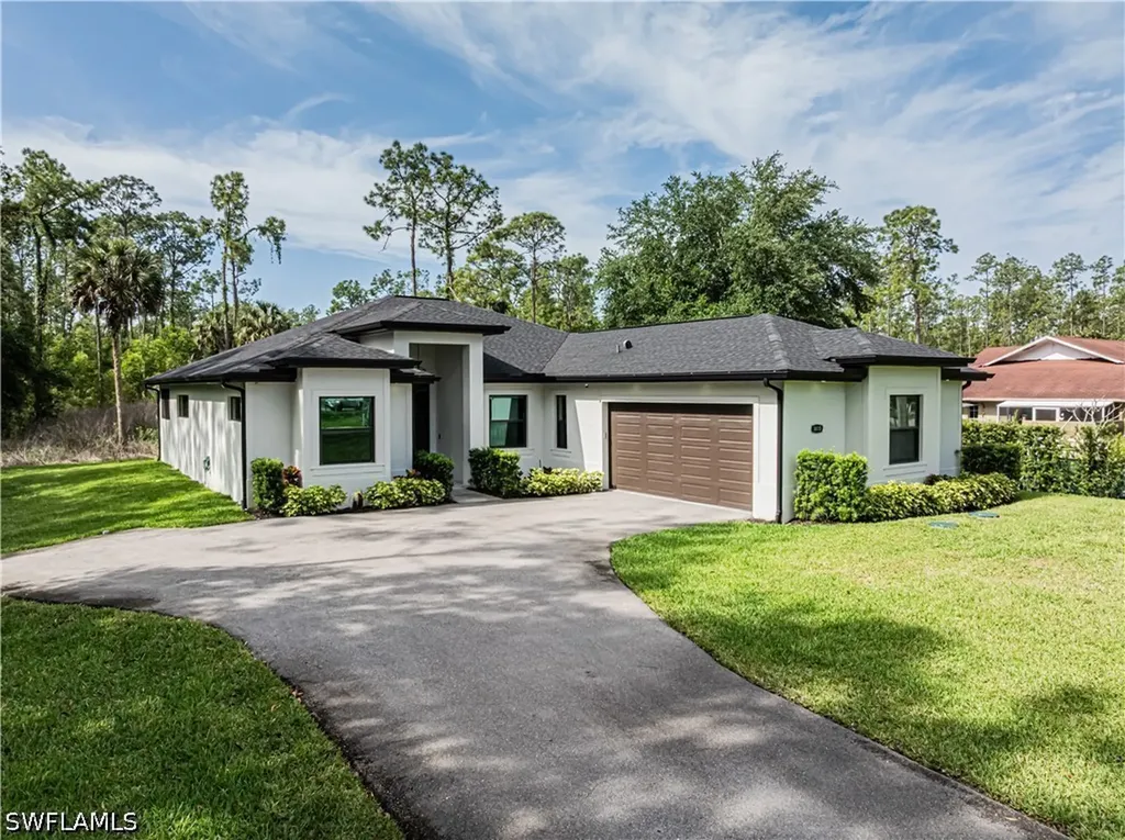 3810 2nd Avenue SE Naples FL 34117