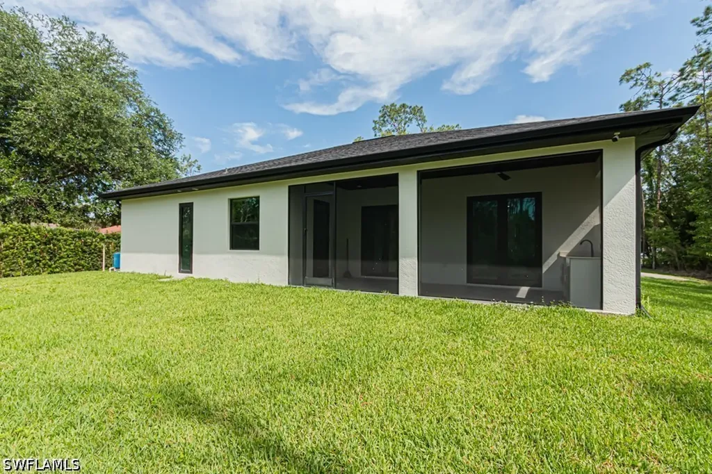 3810 2nd Avenue SE Naples FL 34117