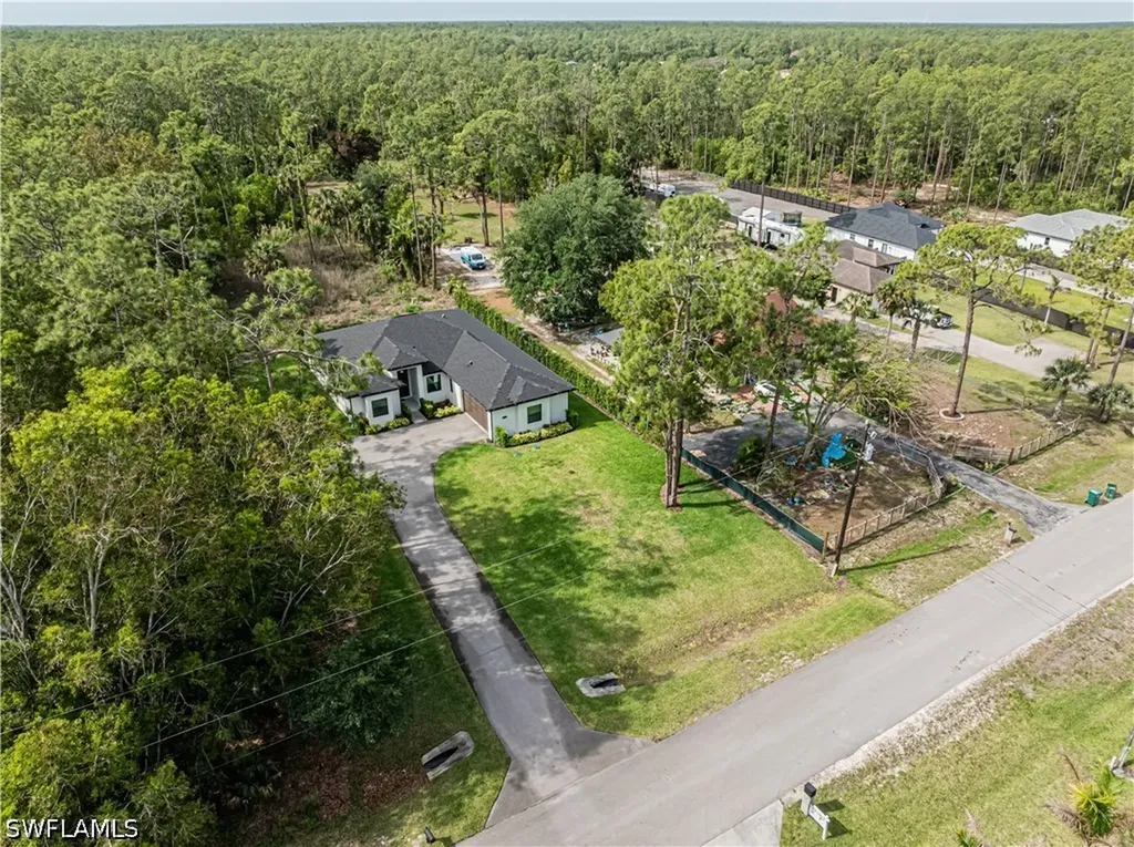 3810 2nd Avenue SE Naples FL 34117