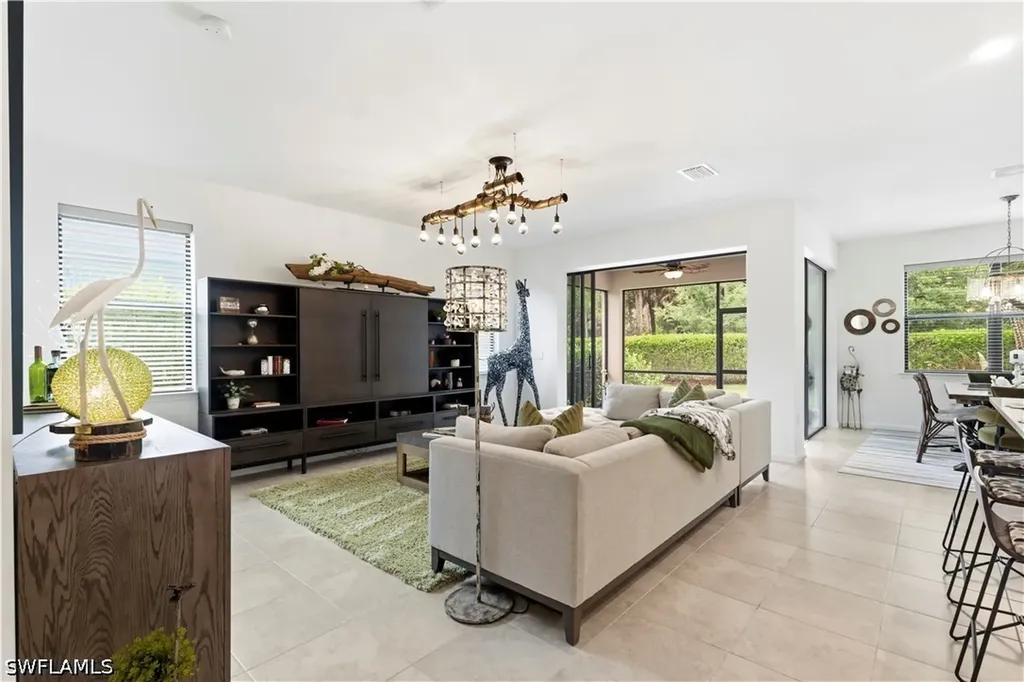 10475 Ventana Lane Naples FL 34120