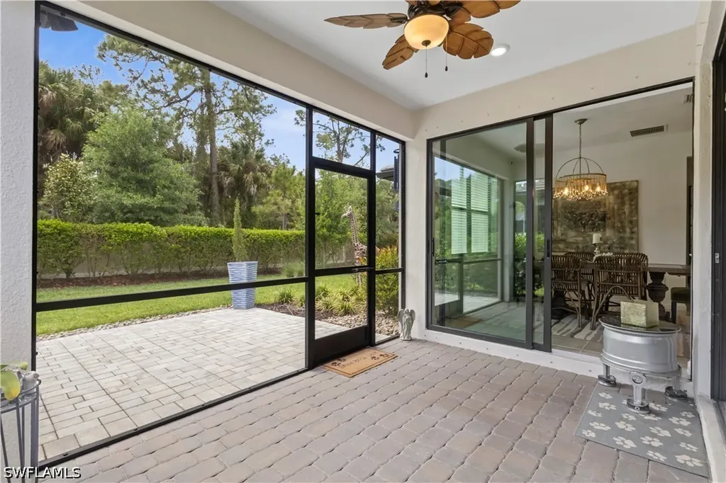 10475 Ventana Lane Naples FL 34120