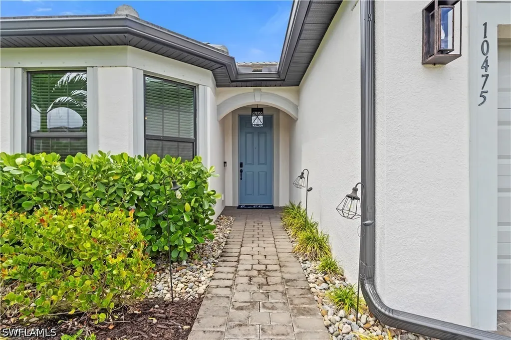10475 Ventana Lane Naples FL 34120