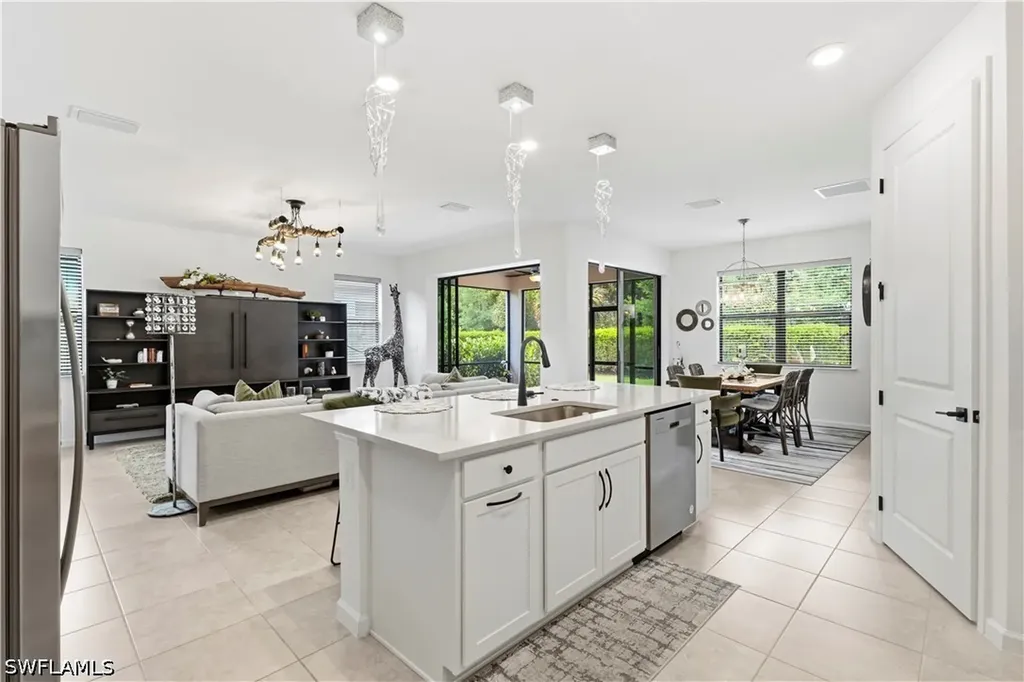 10475 Ventana Lane Naples FL 34120