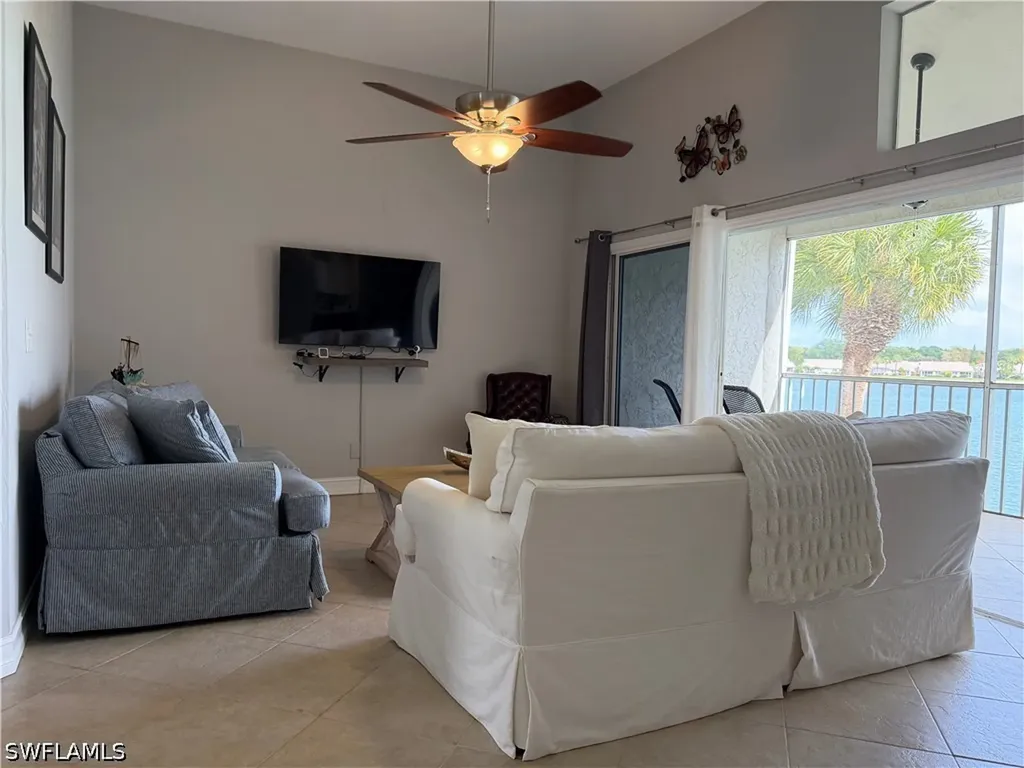 2571 Citrus Lake Drive Naples FL 34109