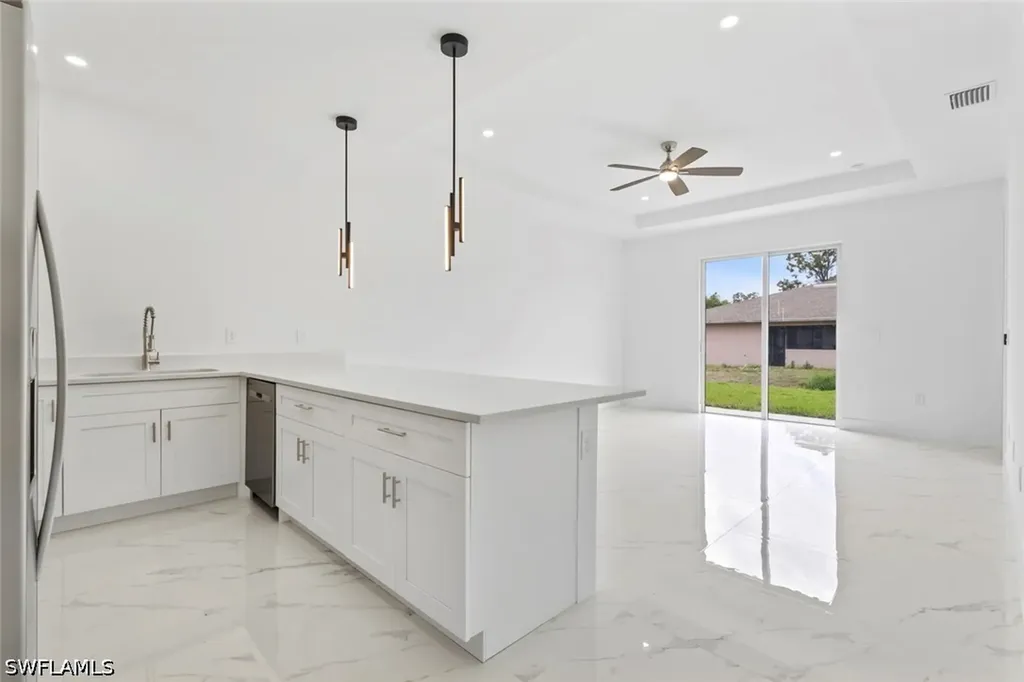 4741/4743 29th Street SW Lehigh Acres FL 33973