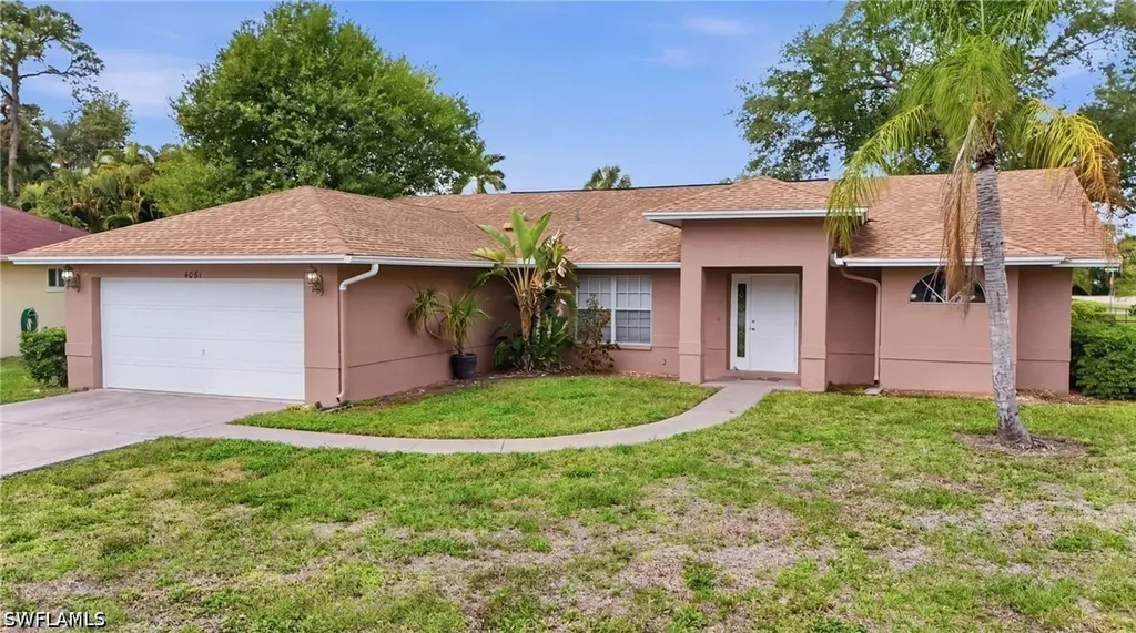 4061 Vine Lane Naples FL 34112