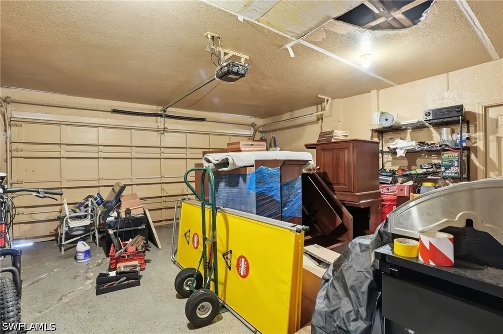 4061 Vine Lane Naples FL 34112