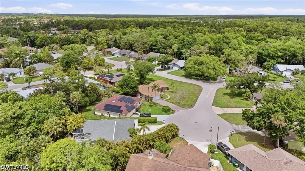 4061 Vine Lane Naples FL 34112