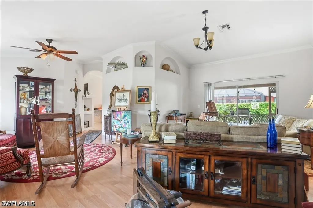 4061 Vine Lane Naples FL 34112